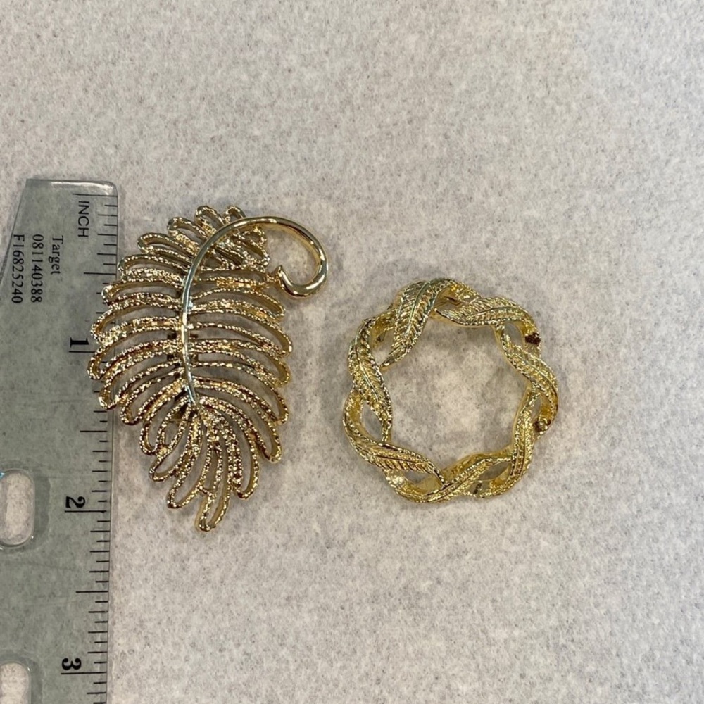 2 brooches. Gerry’s